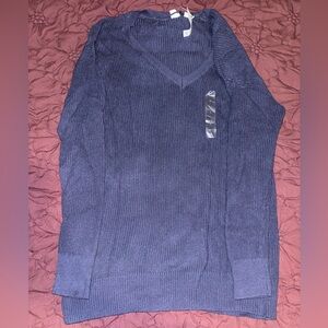 GAP Women's Navy Blue V-Neck Sweater